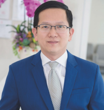 暹罗试管儿医院,苏拉差医生工作照片 暹罗试管儿医院,苏拉差医生工作照片